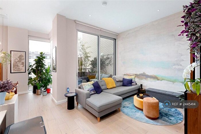 2 Bedroom Flat To Rent In Arlington Road, London, NW1