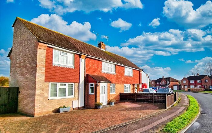 3 Bedroom Semi Detached House For Sale In Horley, Surrey, RH6