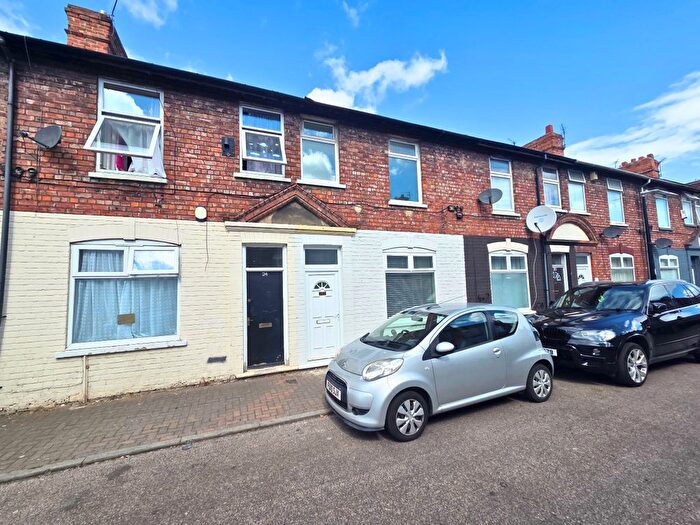 3 Bedroom Terraced House For Sale In Essex Street, Middlesbrough, TS1