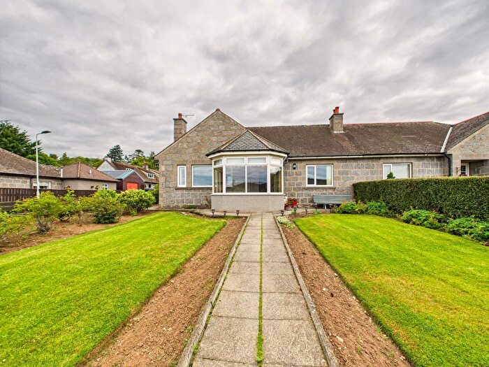 3 Bedroom Semi-Detached Bungalow For Sale In Kerloch Crescent, Torphins, AB31