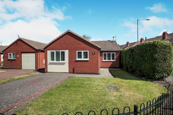 3 Bedroom Bungalow To Rent In Freeman Close, Nuneaton, Warwickshire, CV10