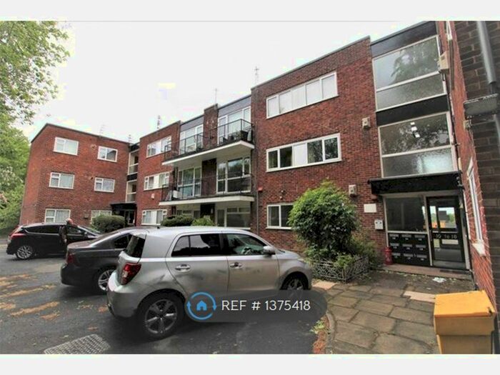 2 Bedroom Flat To Rent In Lovell Court, Manchester, M8