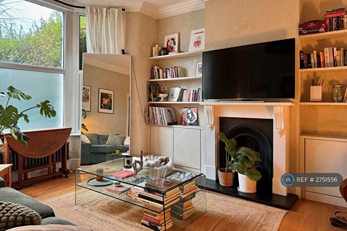 2 Bedroom Maisonette To Rent In Francis Road, London, E10