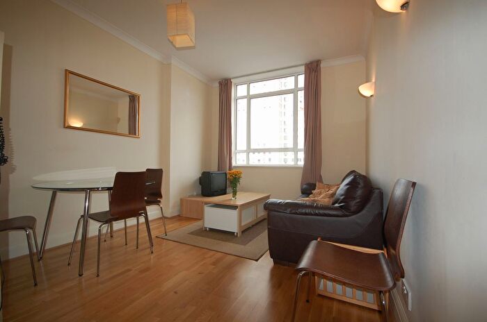1 Bedroom Flat To Rent In Chicheley Street, County Hall, Waterloo, London, SE1
