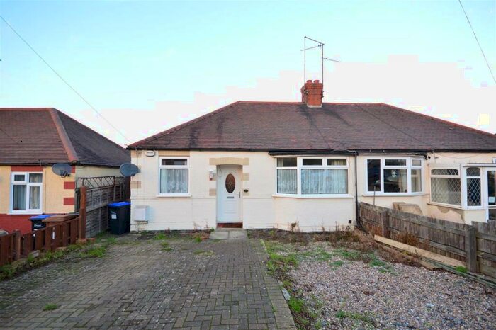 2 Bedroom Bungalow To Rent In Friars Crescent, Northampton, NN4