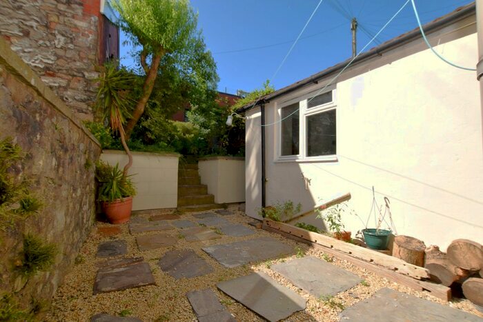 2 Bedroom Flat To Rent In Bath Buildings, Montpelier, Bristol, BS6