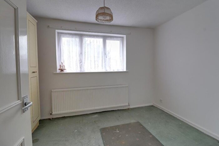 2 Bedroom Terraced House For Sale In Flinders Close, Stevenage, Hertfordshire, SG2