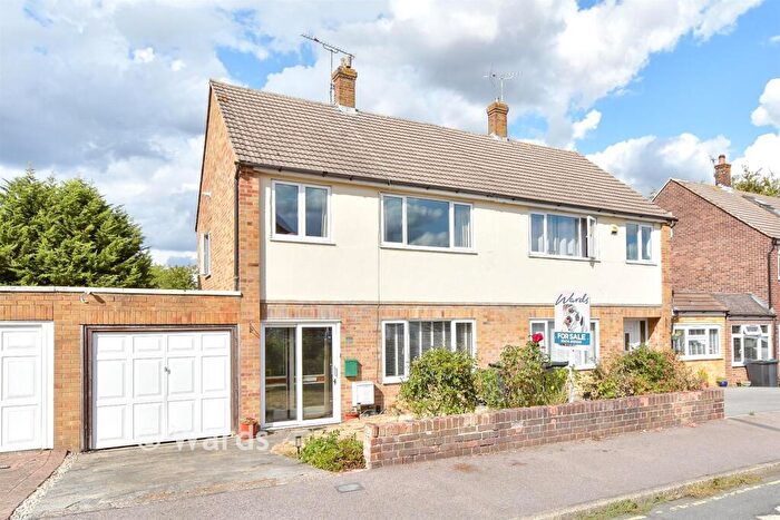 3 Bedroom Semi-Detached House For Sale In Nursery Road, Meopham, Gravesend, Kent, DA13