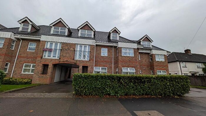 2 Bedroom Apartment To Rent In Barker Road, Chertsey, Surrey, KT16