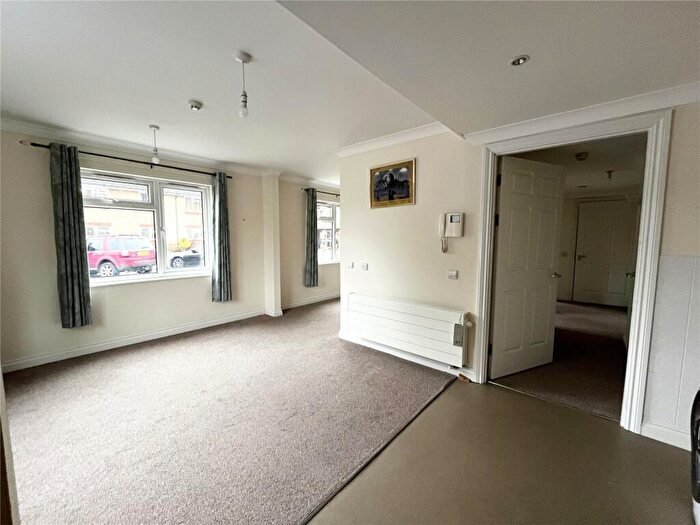 2 Bedroom Apartment For Sale In Stanton Lodge, Kingsdown Road, South Marston, SN3