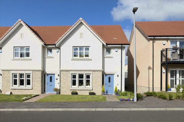 3 Bedroom End Of Terrace House For Sale In Ramslack Street, Balerno, EH14