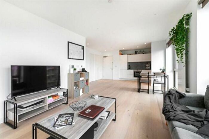 1 Bedroom Flat To Rent In Pendant Court, Royal Wharf, E16