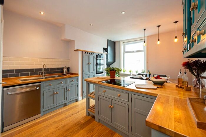 3 Bedroom Town House For Sale In Balmoral Street, Hebden Bridge, West Yorkshire, HX7