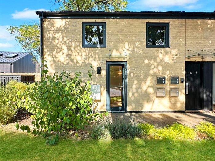 Studio To Rent In Chesterton Mews, High Street Chesterton, CB4