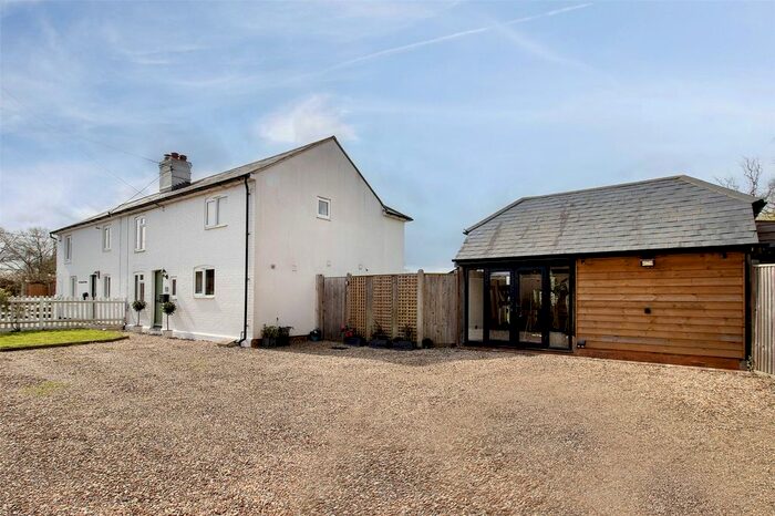 3 Bedroom Semi-Detached House For Sale In Cranbrook Road, Frittenden, Cranbrook, Kent, TN17