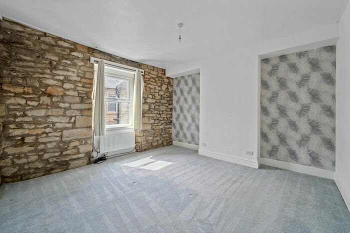 2 Bedroom Property To Rent In Albert Street, Padiham, Burnley, BB12
