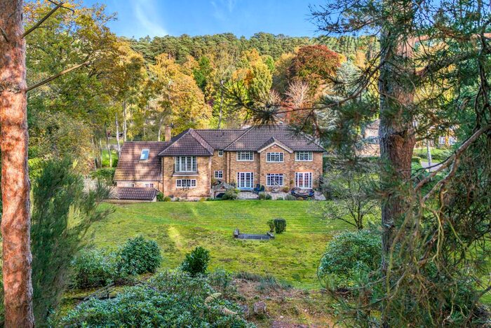 6 Bedroom Detached House For Sale In Star Hill Drive, Churt, Farnham, GU10