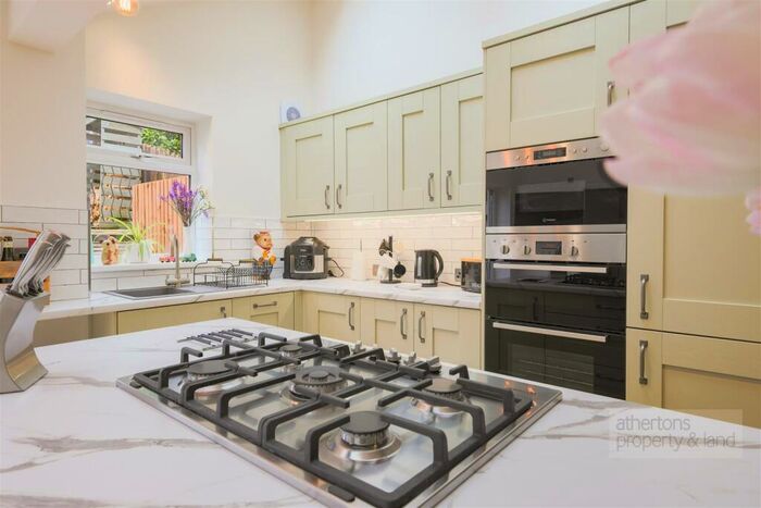3 Bedroom Semi-Detached House For Sale In Woodlands Drive, Whalley, Ribble Valley, BB7