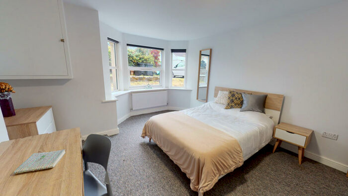 4 Bedroom House To Rent In D Fishponds Road, Bristol, Bristol, BS16