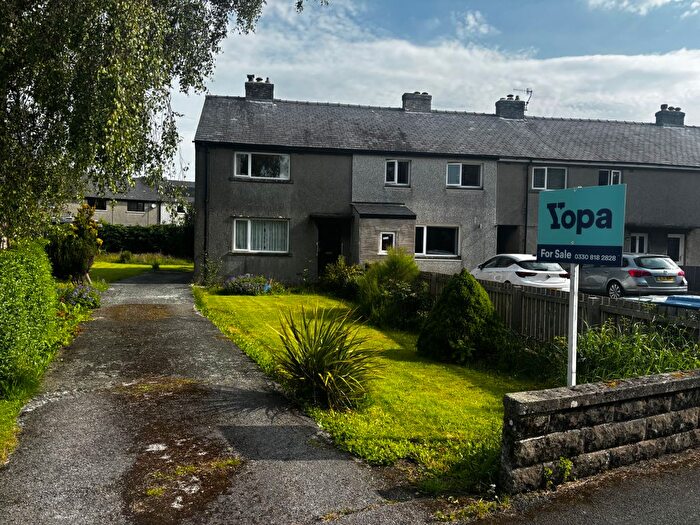 2 Bedroom End Of Terrace House For Sale In Burnmoor View, Carnforth, LA6