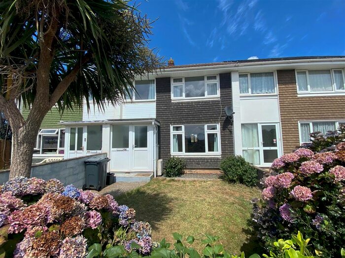 3 Bedroom Terraced House To Rent In Ralph Close, Braunton, EX33