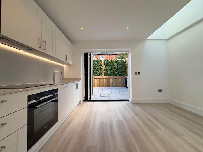 2 Bedroom Cottage For Sale In Temperance Street - St. Albans, AL3