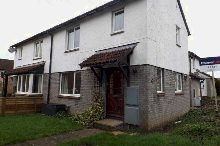 2 Bedroom End Of Terrace House To Rent In Sheldon Drive, Wells, BA5