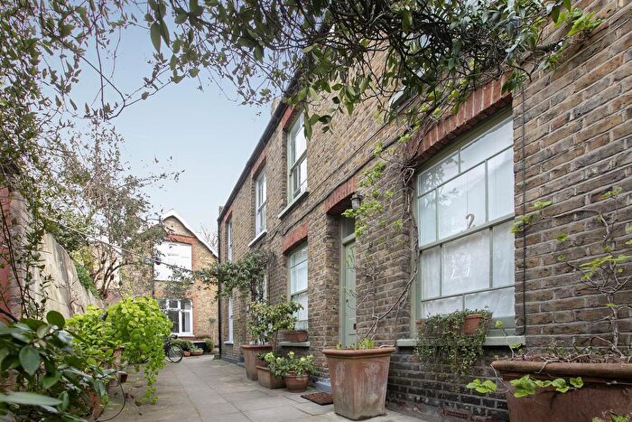 2 Bedroom Terraced House For Sale In Camberwell Grove, Camberwell, SE5
