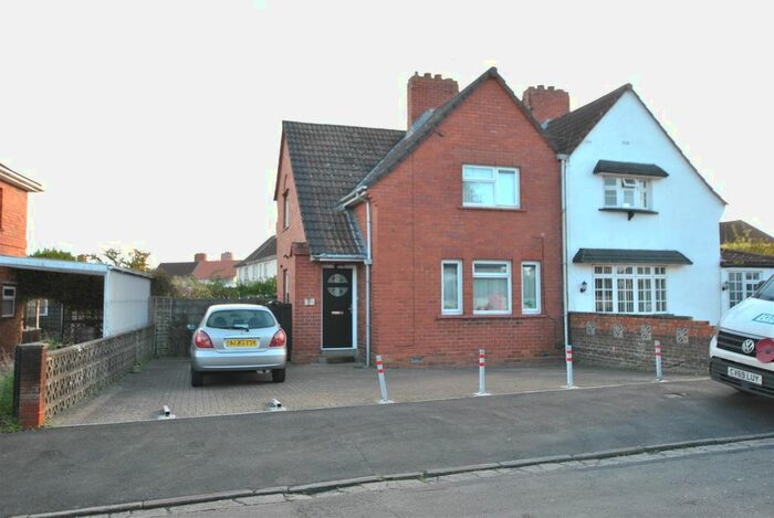 3 Bedroom Semi-Detached House To Rent In Lisburn Road, Knowle, Bristol BS4