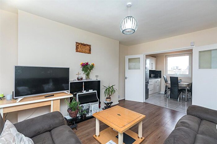 1 Bedroom Flat To Rent In Arlington Road, Camden, NW1