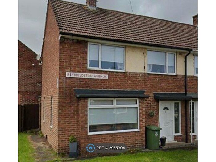 3 Bedroom End Of Terrace House To Rent In Reynoldston Avenue, Stockton On Tees, TS19