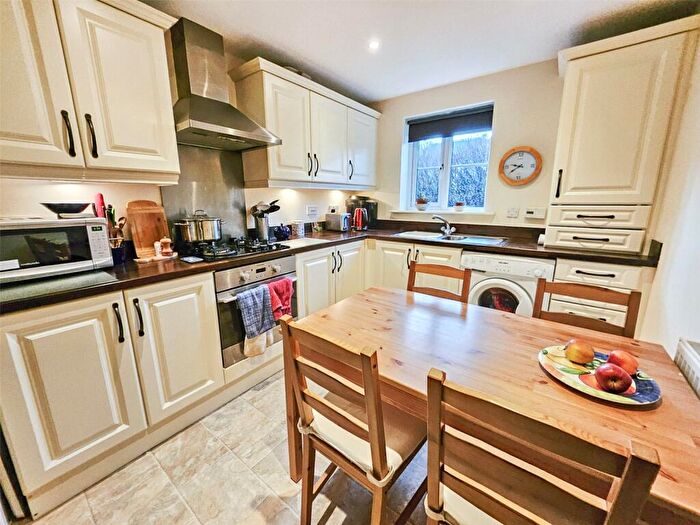 2 Bedroom Flat To Rent In Coltpark Woods, Hamsterley Colliery, Newcastle Upon Tyne, Durham, NE17