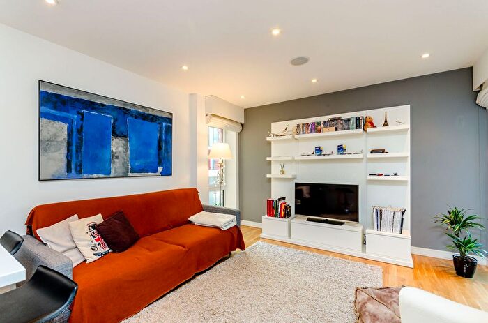 1 Bedroom Flat To Rent In Enterprise Way, Wandsworth, SW18