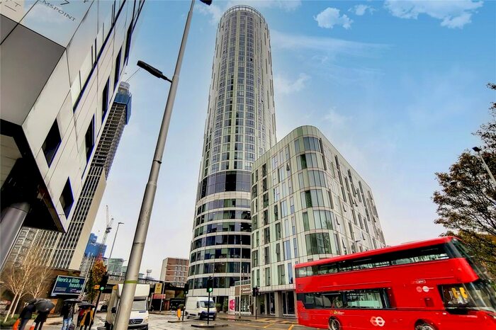 2 Bedroom Flat To Rent In Sky Gardens, Wandsworth Road, London, SW8