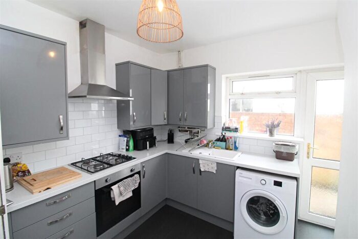 2 Bedroom Flat To Rent In Morlais Street, Roath, Cardiff, CF23