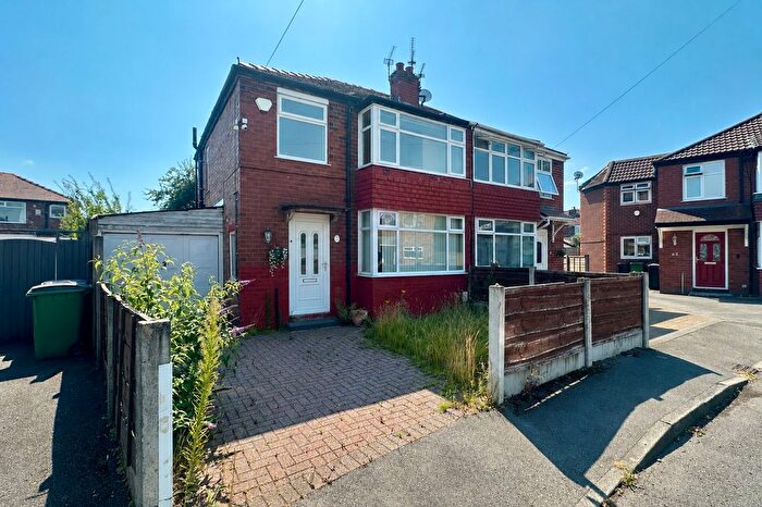 3 Bedroom Semi-detached House For Sale In Donnington Avenue, Cheadle, SK8