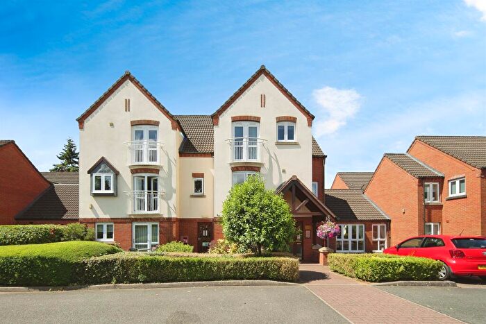 1 Bedroom Apartment For Sale In Kenilworth Road, Balsall Common, Coventry, CV7
