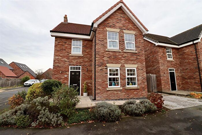 4 Bedroom Detached House For Sale In Houghton Close, Market Weighton, York, YO43