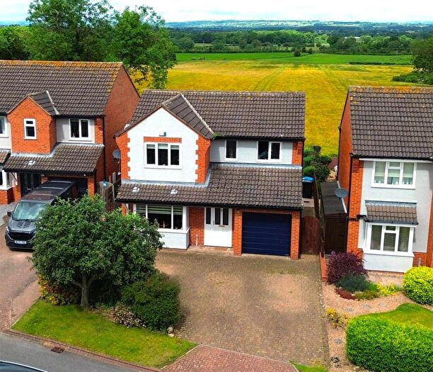 4 Bedroom Detached House For Sale In Heron Close, Aiskew, Bedale, DL8