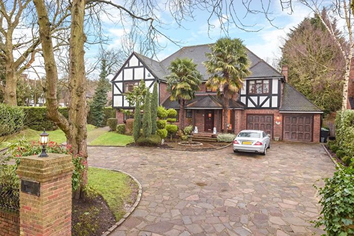 5 Bedroom Detached House For Sale In Russell Road, Moor Park, HA6