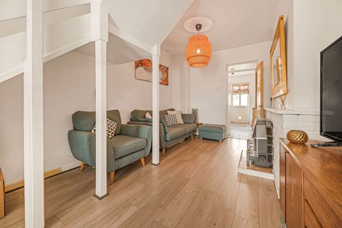 2 Bedroom Terraced House For Sale In Bridge Street, Griffithstown, Pontypool, NP4