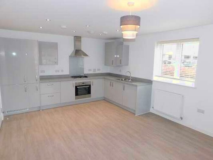 1 Bedroom Apartment To Rent In St. Johns Close, Peterborough, Cambridgeshire, PE3