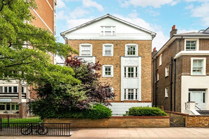 1 Bedroom Flat To Rent In Randolph Gardens, Maida Vale, NW6