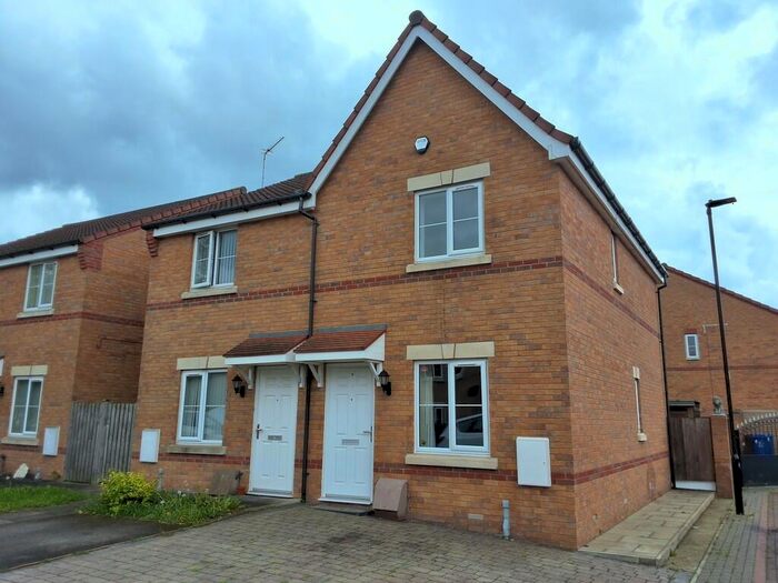 2 Bedroom Detached House To Rent In Northfield Avenue, Doncaster, DN5