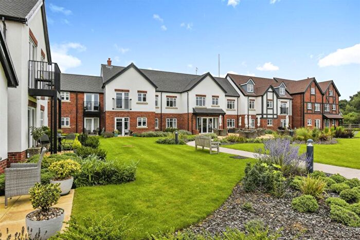 2 Bedroom Flat For Sale In Gibson Court, Tattershall Road, Woodhall Spa, LN10