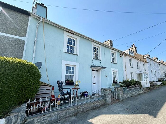 4 Bedroom Terraced House For Sale In Marine Terrace, New Quay, SA45
