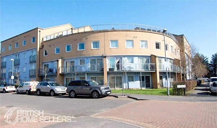 Studio For Sale In Wooldridge Close, Feltham, TW14