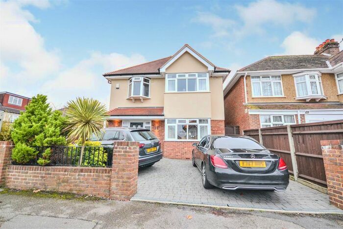 3 Bedroom Property To Rent In Romany Gardens, Sutton, SM3