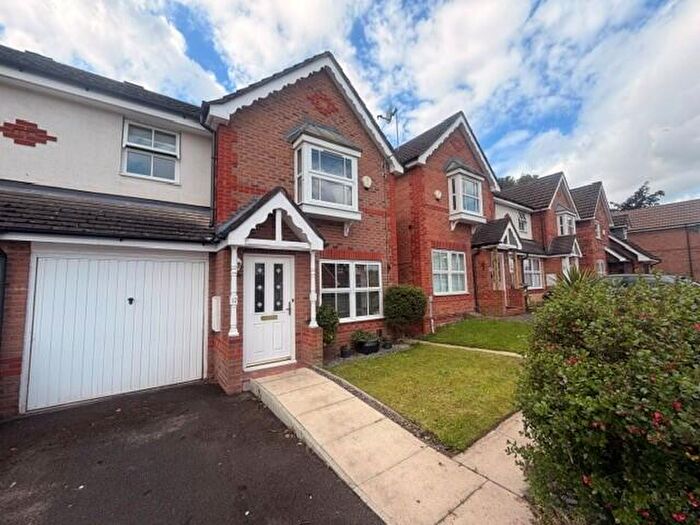3 Bedroom Semi-Detached House To Rent In Lower Meadow Drive, Congleton, CW12