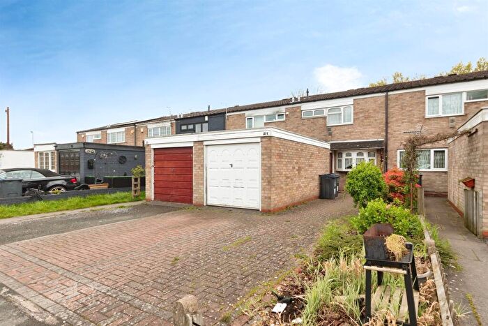 3 Bedroom Terraced House For Sale In Richford Grove, Birmingham, B33